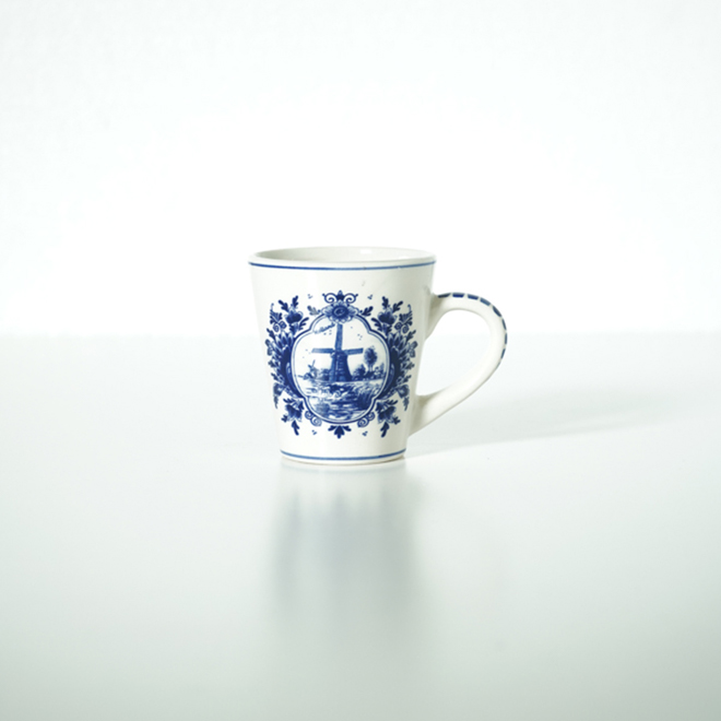 Coffee cup